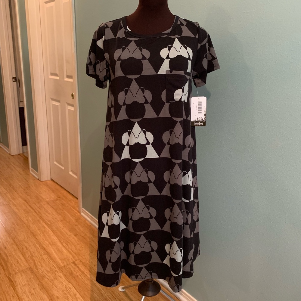 NWT Lularoe Disney Carly in monotone Minnie print